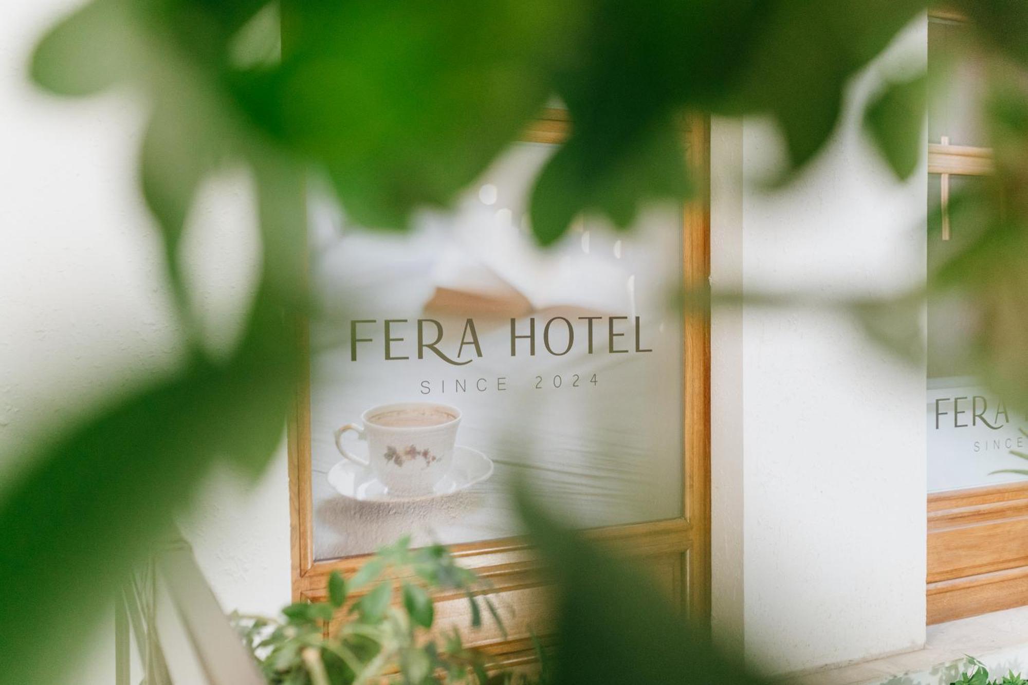 Hotel Fera Belgrado Esterno foto