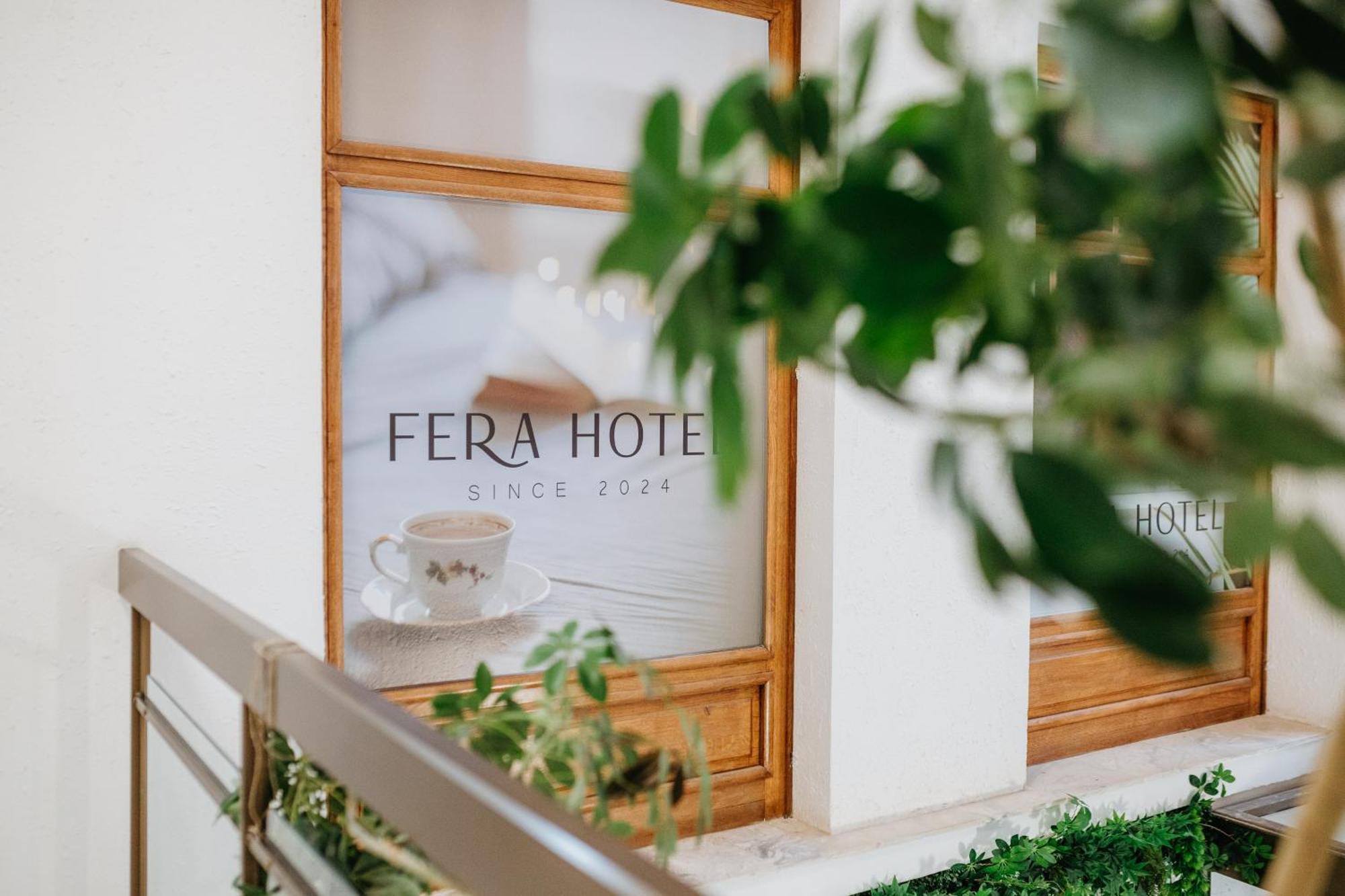 Hotel Fera Belgrado Esterno foto