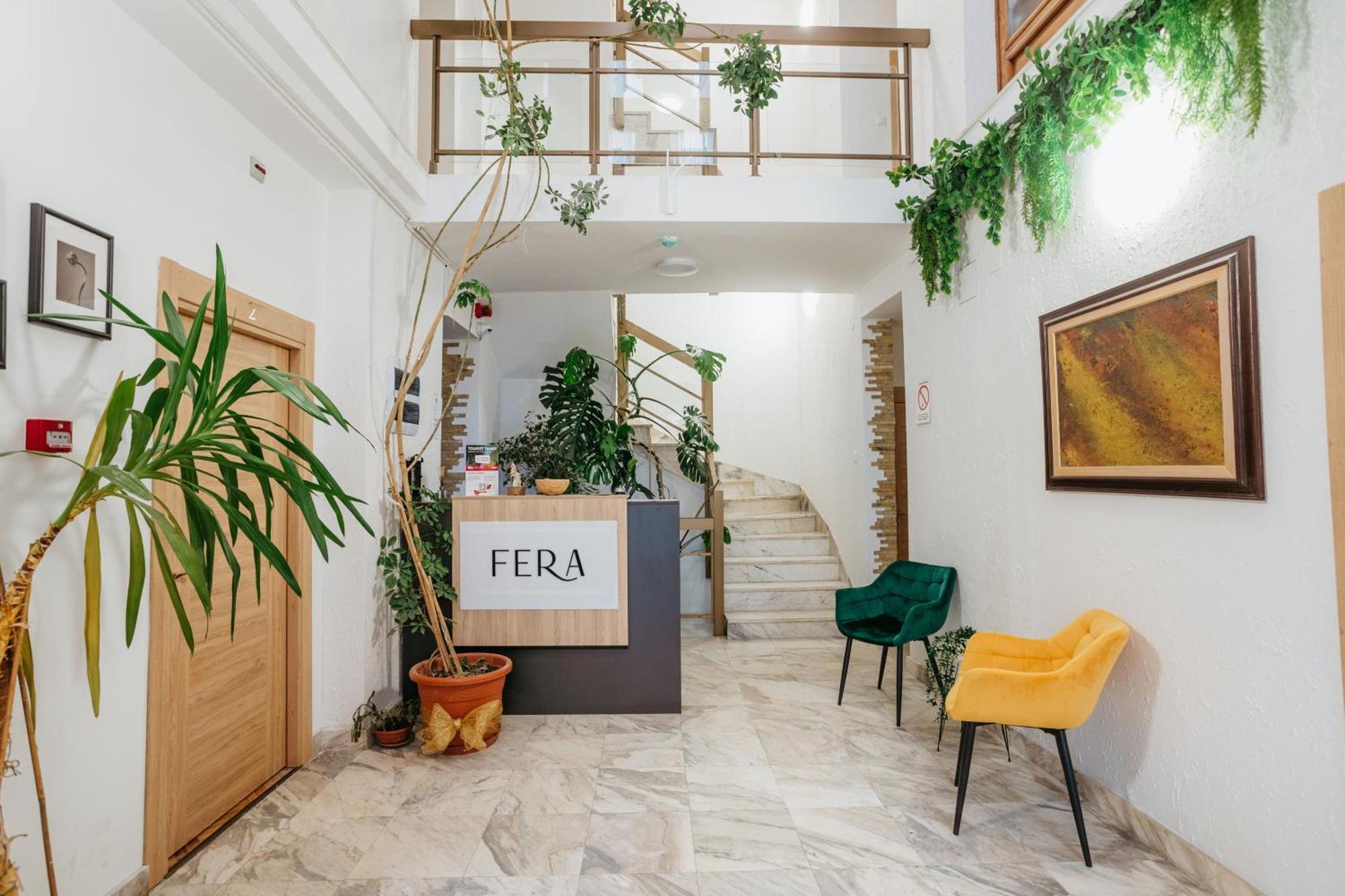 Hotel Fera Belgrado Esterno foto